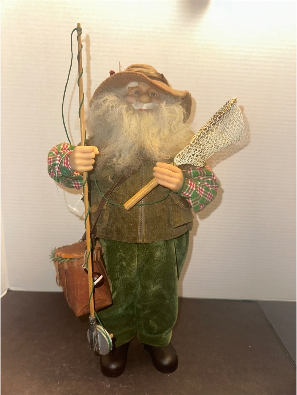 SANTA FISHERMAN 17" Standing Figurine Fishing Rod Creel Kit Dip Net